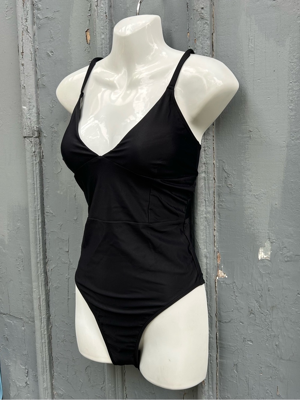 SUMMERSALT The Wave One Piece Swimsuit, size 6 - Picture 6 of 13
